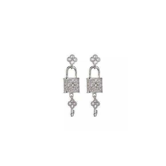 Blossom Lock & Key Earrings - Picture 4 of 10